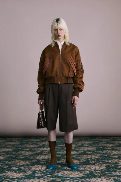 Look 24